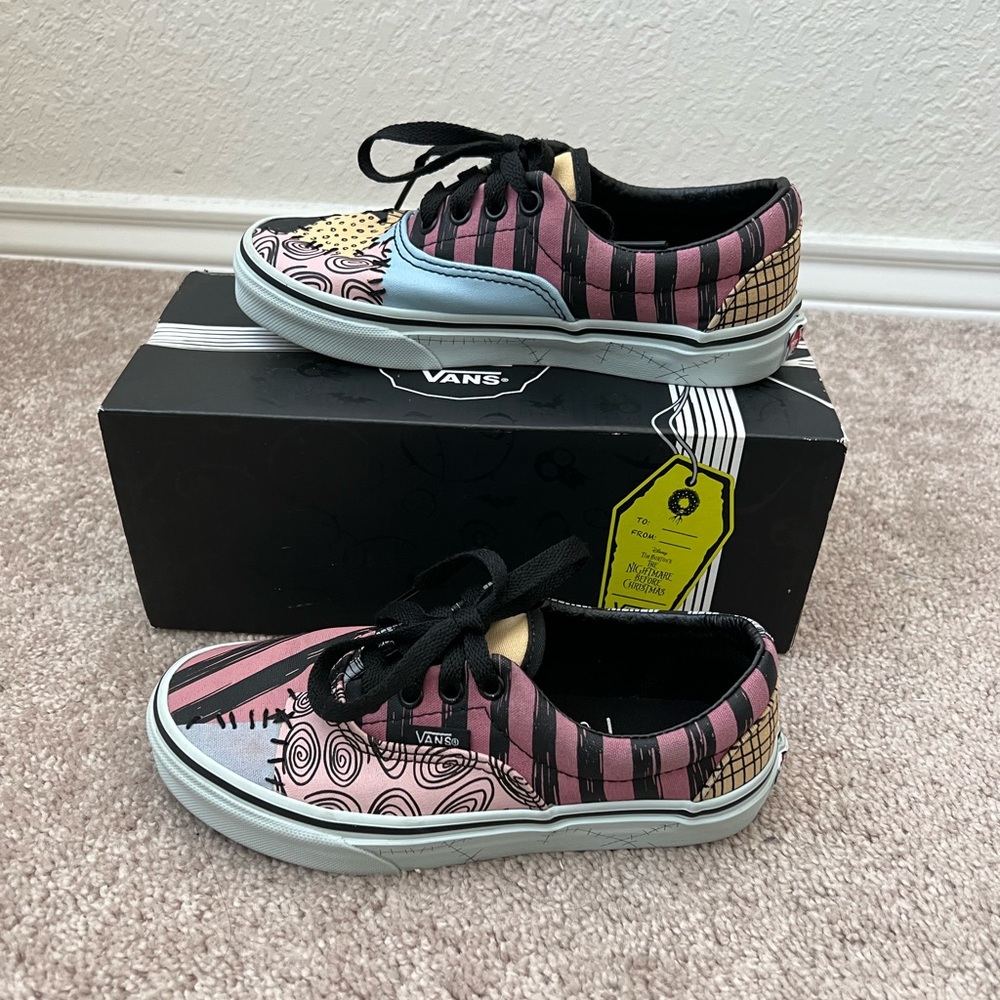 Disney Nightmare Before Christmas x Era Kids Sally Vans